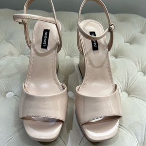Nine West Wedge Size 8